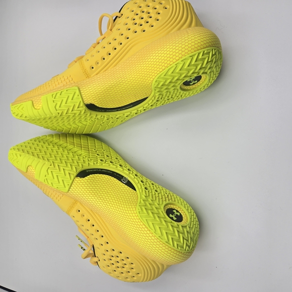 Under Armour HOVR Havoc 2 Basketball Shoes \